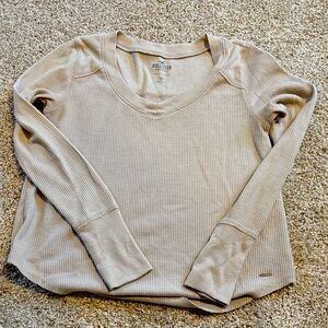 Hollister Women's Beige Longsleeve easy tshirt